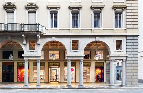 louis vuitton turin|Magasin Louis Vuitton Turin .